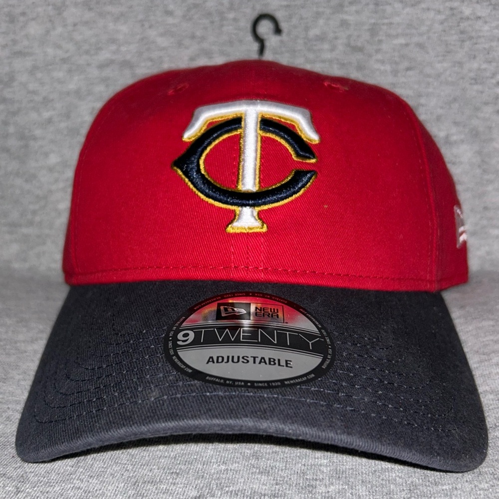 ⚾️🏟️ Minnesota Twins TC New Era Core Classic Adjustable Hat 🏟️⚾️